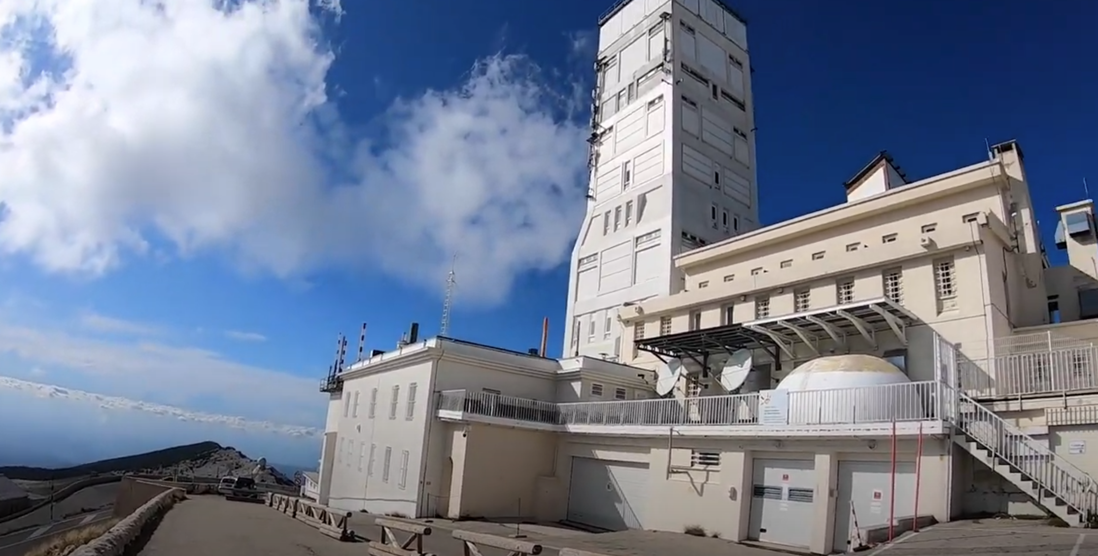 Can a Brompton climb the toughest hill in the Tour de France - with the Cytronex kit for Brompton it can!