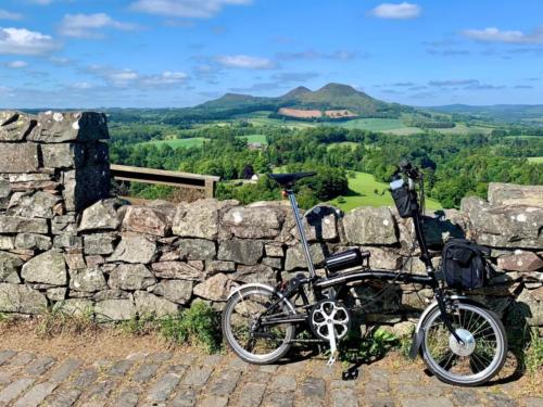 One of our customers with many C1 units has taken his Cytronex Brompton to Scott's view in Scotland. What a view!